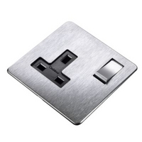 Crabtree Platinum Single (1 Gang) Switched Socket 13A Stainless Steel Effect Crabtree Platinum Single (1 Gang) Switched Socket 13A Stainless Steel Effect